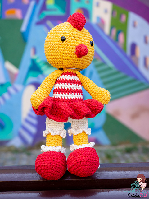 Dora the chicken
