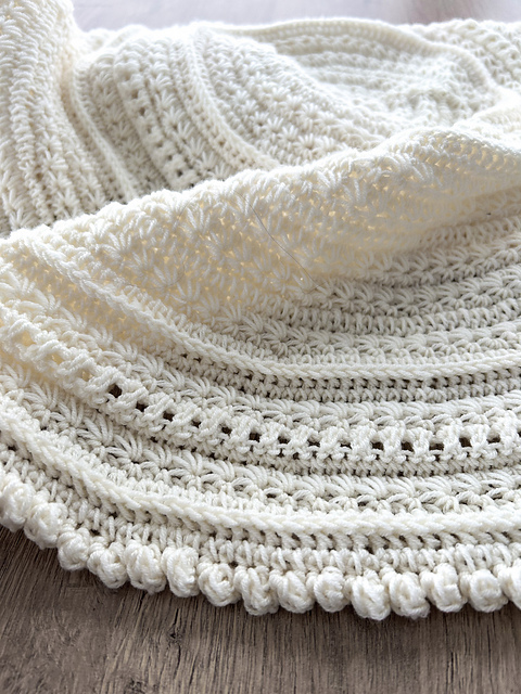 Classic Round Baby Blanket