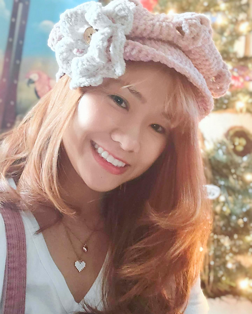 Carnaby Chenille hat