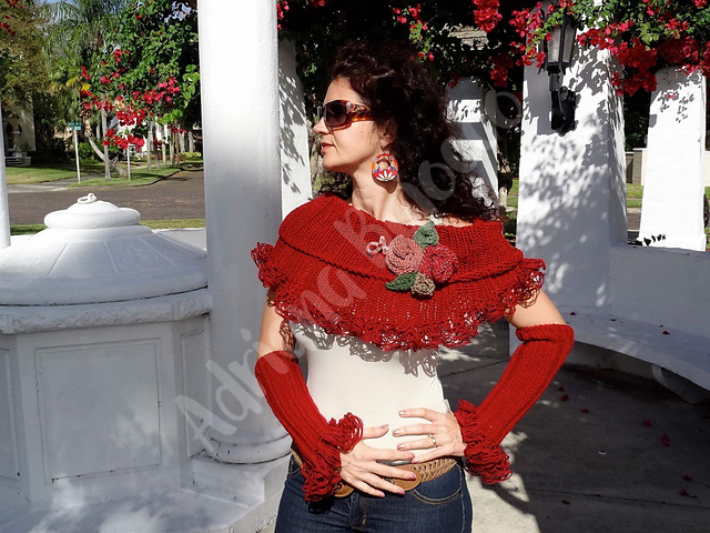 Ruffled Cowl and arm warmer