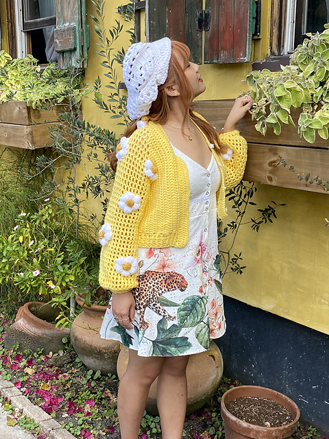 Daisy cropped top