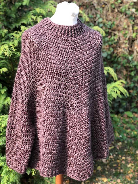 Rie Poncho-sweater