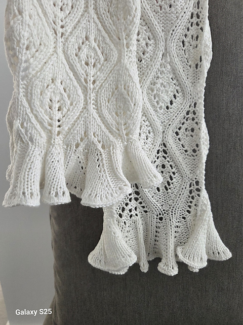 Frostvine Lace Scarf