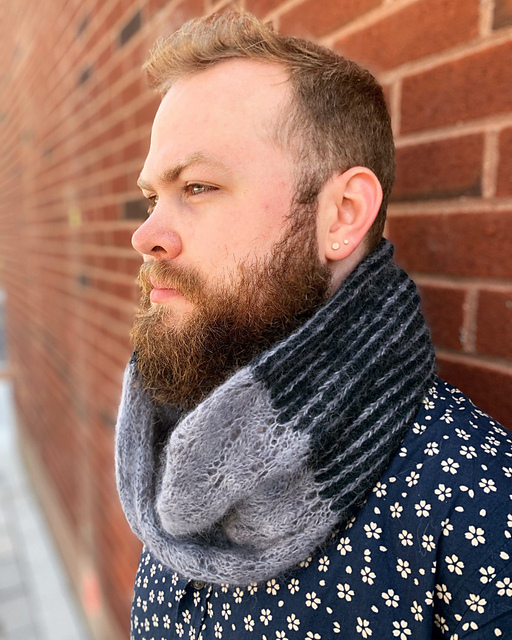 The Trifle Cowl