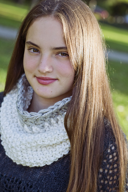 See The World Cowl