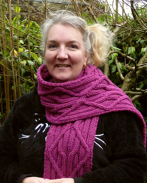 Opus Scarf