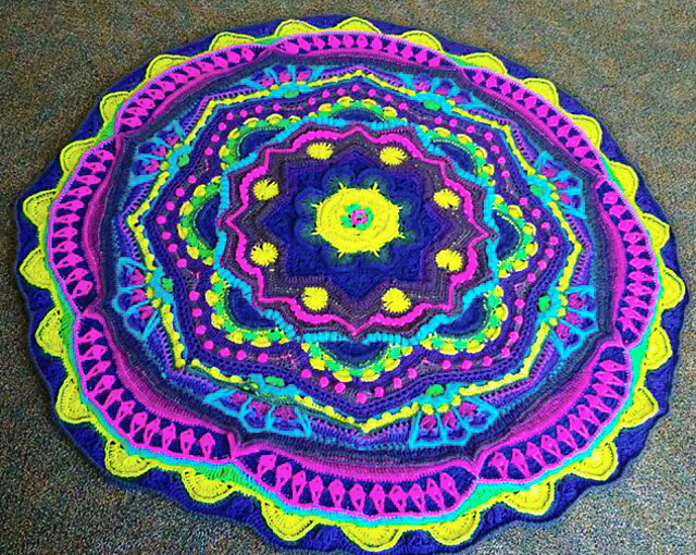 Ravelry: cablesqueen's MM23 Mandala Madness Sirens
