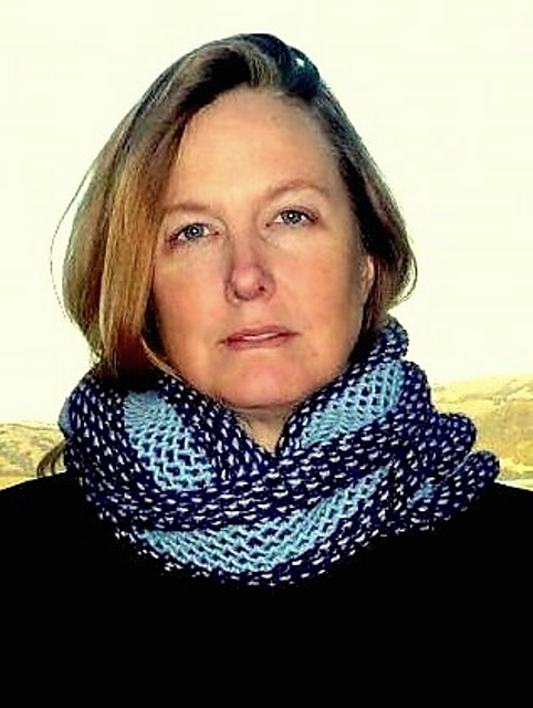 Saunter Cowl