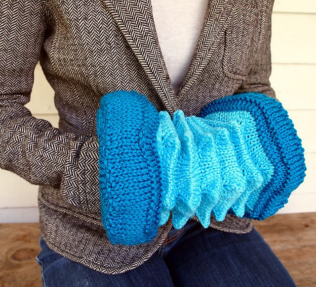 Accordion Handwarmer