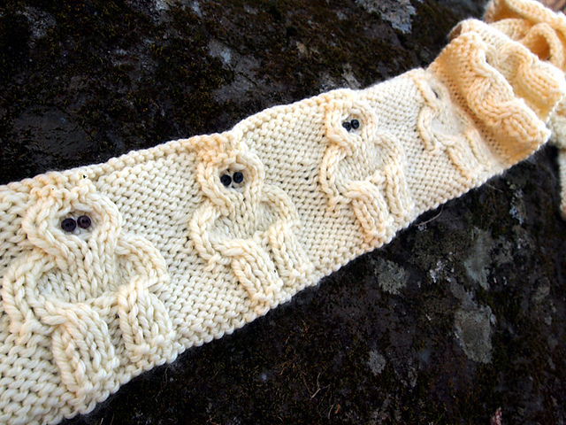 Save the Yetis Scarf