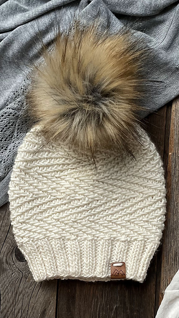 Crevasse Beanie