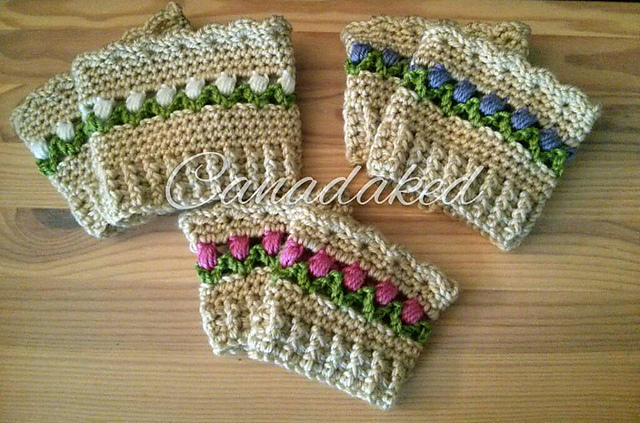 Tulip Boot Cuffs & Bonus Coffee Cozy!