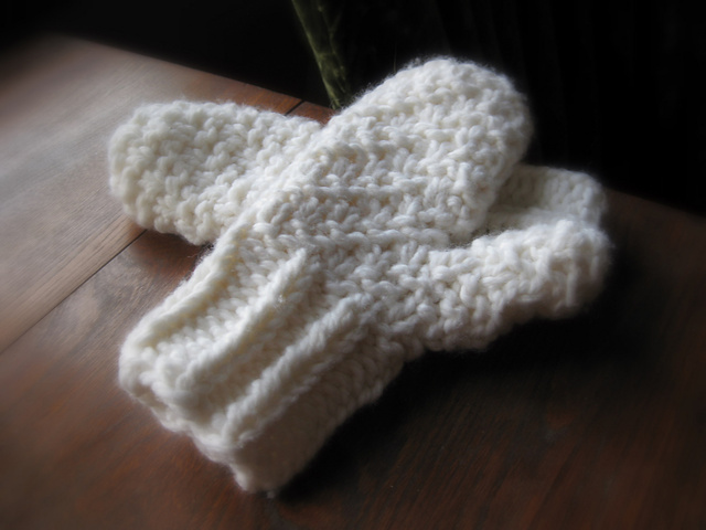 Greywacke Mittens