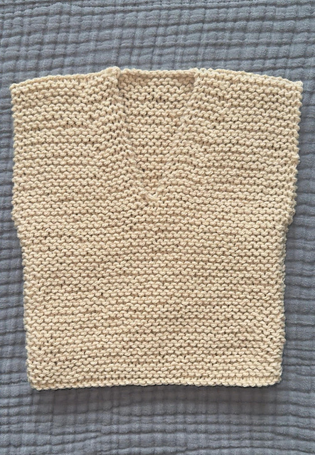 Garter Stitch baby vest