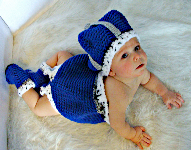 537 Prince Hat,Booties, and Diaper Cover Set