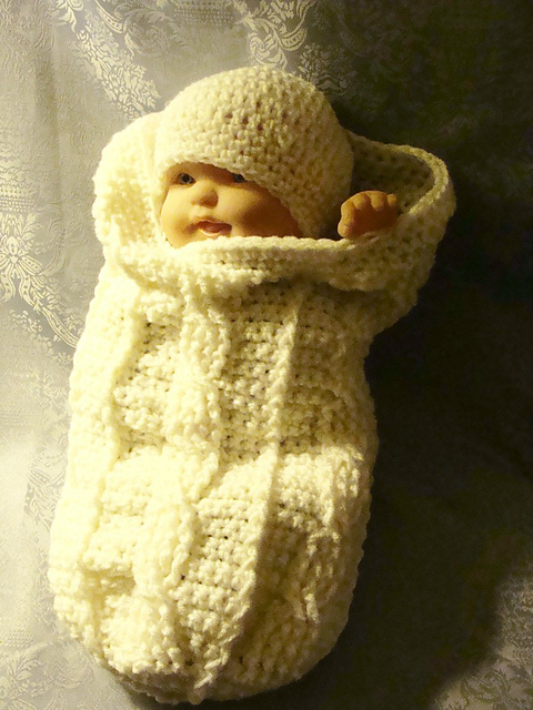 Baby Cocoon Set Fisherman Cables