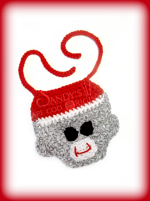 649 sock monkey baby bib