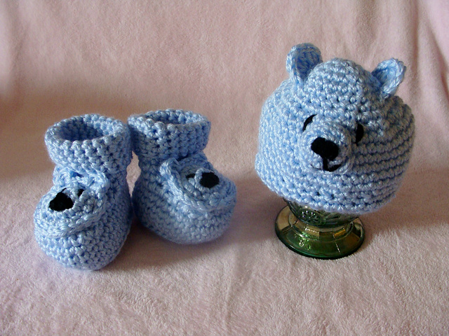 Baby Bear Beanie and Booties