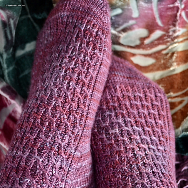 Smock-a-Sock