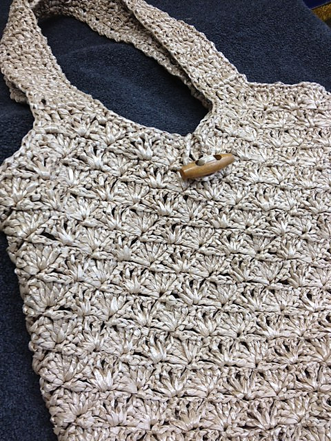#I Shoulder bag