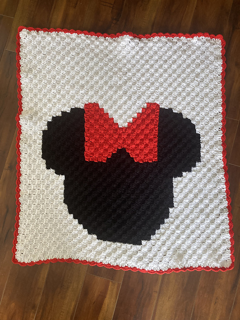 MISS MOUSE & MICKEY CORNER-TO-CORNER BABY BLANKET