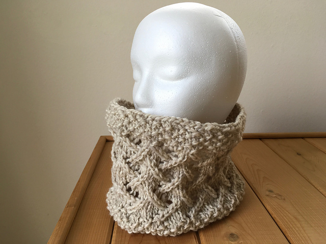 Mountain Girl Cowl