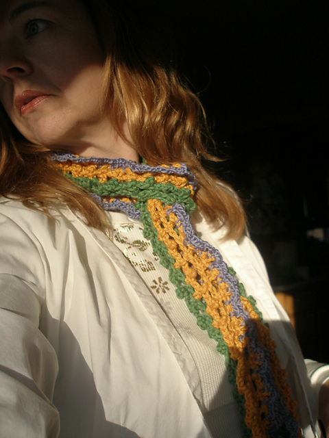 Lilac Bush Lattice Scarf