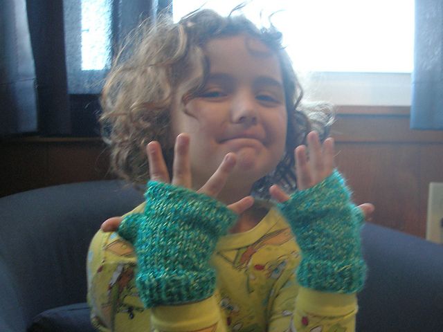 Easy Chunk-Style Fingerless Gloves