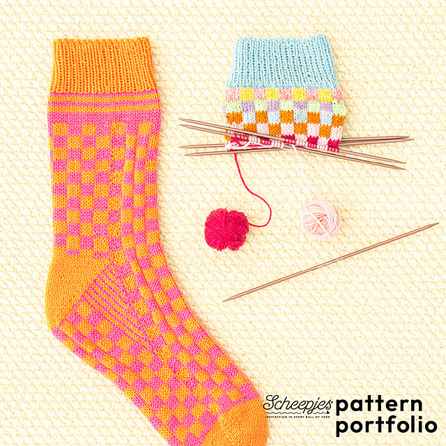 Coral Sunset Socks