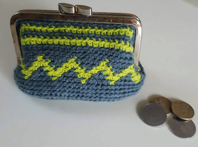 Coin Purse with Metal Clasp