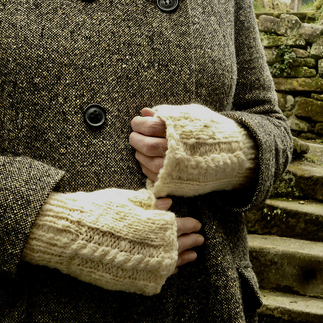 Handspun Mittens