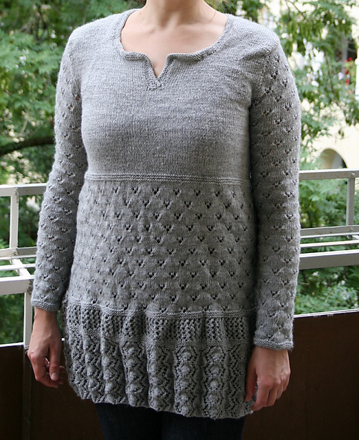 Lace Sweater / Spitzentunika