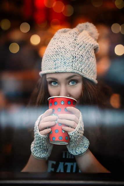 Nora Toque & fingerless gloves