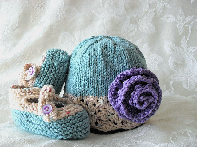 Lovely in Lavender Lace Cloche with Flower