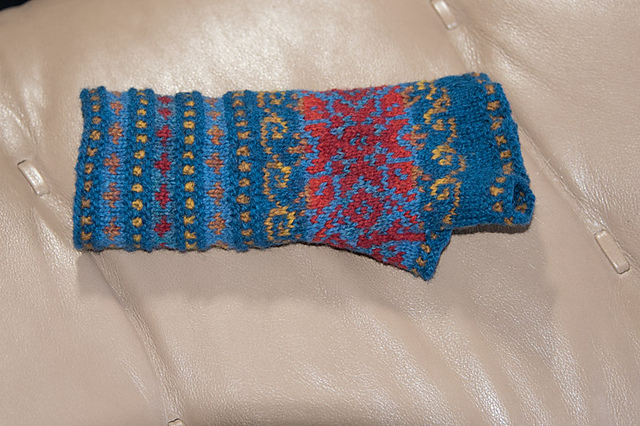 Capillifolium Fingerless gloves