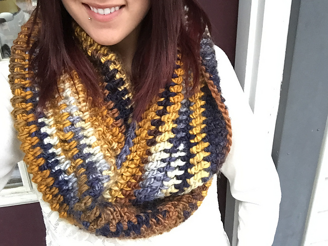 Chunky Infinity Cowl