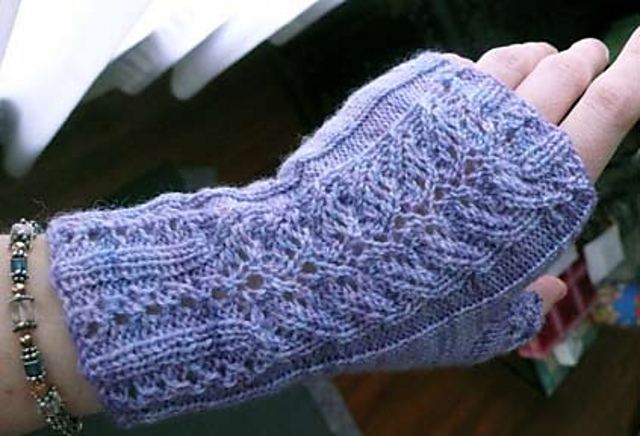 Delicato Mitts