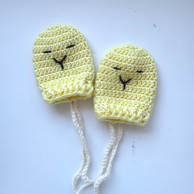 Boo-Boo Baby Mittens