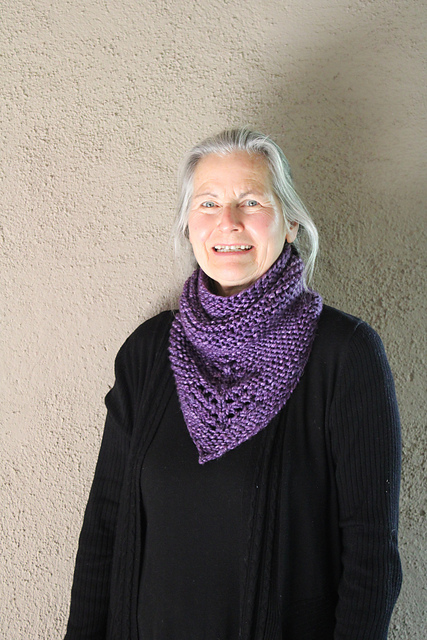 Ravelry: Lady Hasting pattern by Taiga Hilliard