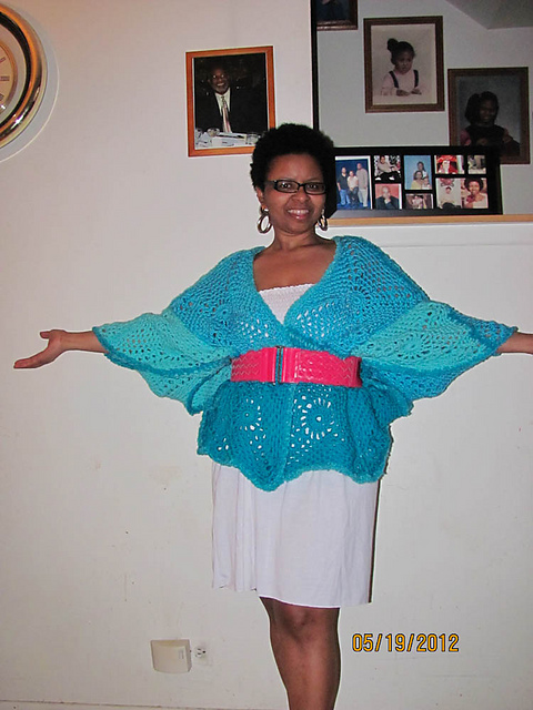 Nana Square Sweater/Wrap