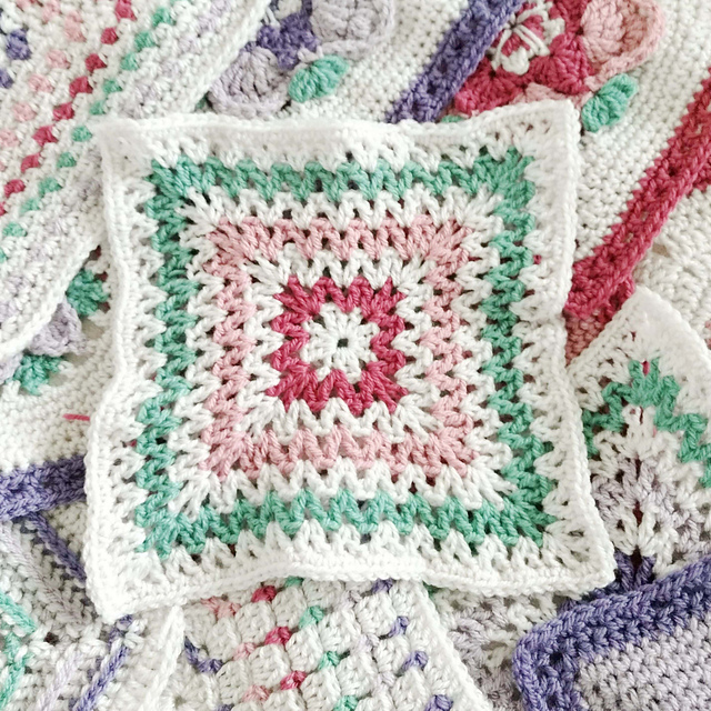 V Stitch Square