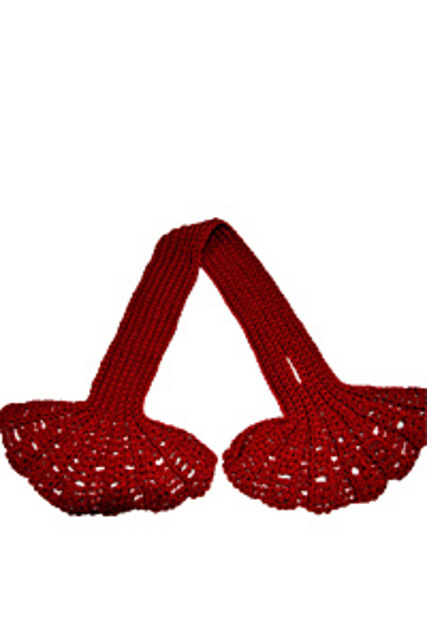 Ruffled Keyhole Neckwarmer