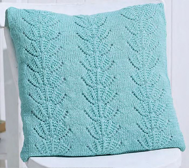 Lacy Cushion