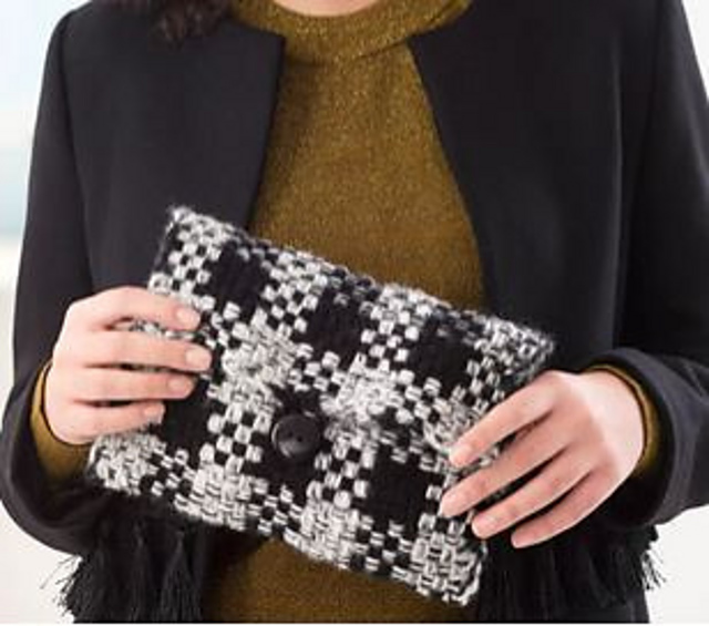 Michael's Discover Class Woven Clutch (Knit)