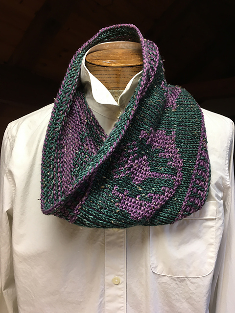 Scottish Thistle Cowl