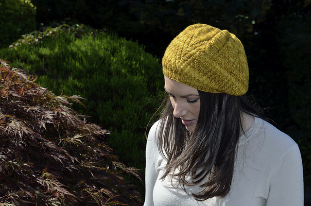 Corona Beret