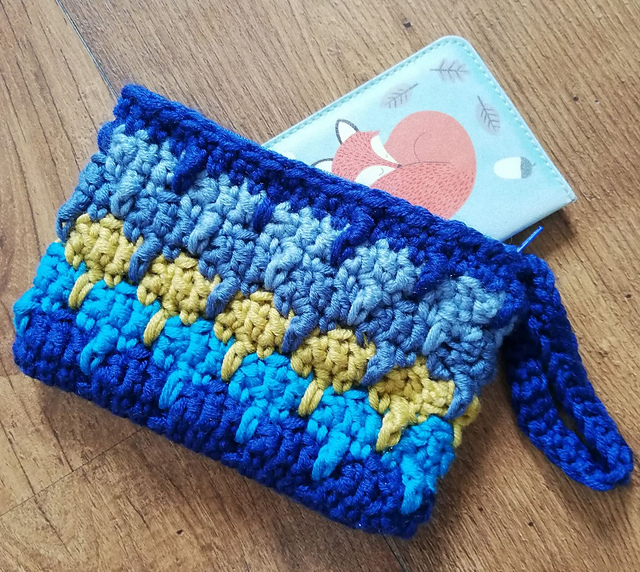 Larksfoot Clutch