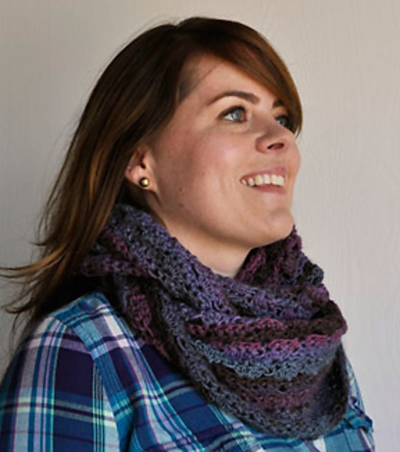 Shell Cowl (Aran)