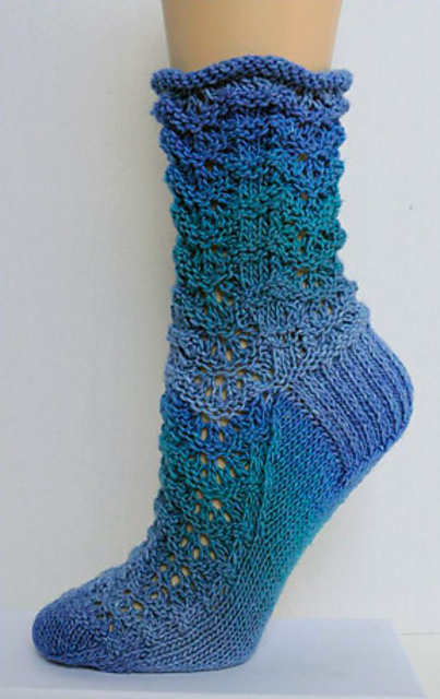 Ravelry: Waves of Color Socks pattern by Laura A.