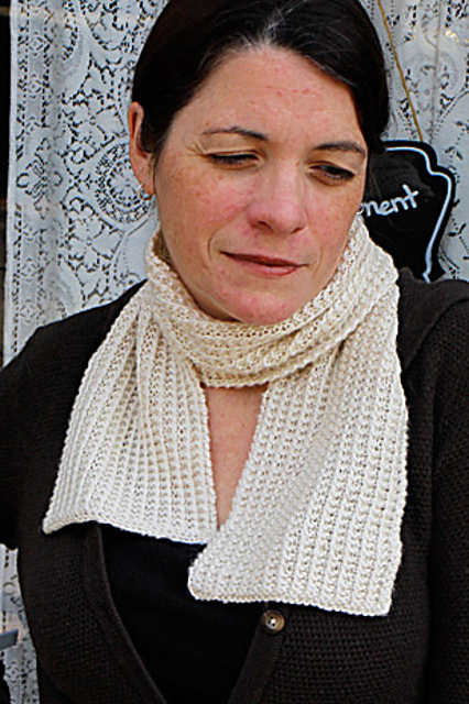 Pearly Rib Scarf